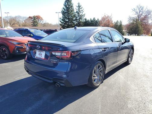 2023 Subaru Legacy Sport