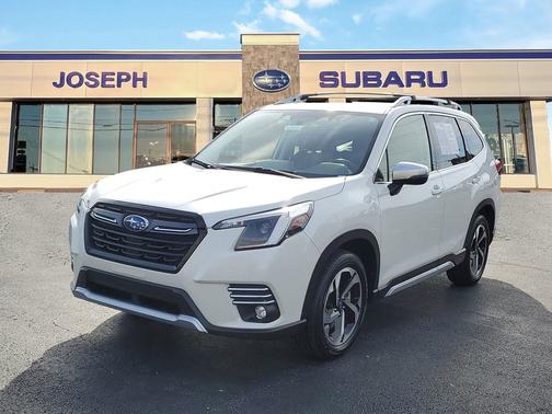 2023 Subaru Forester Touring
