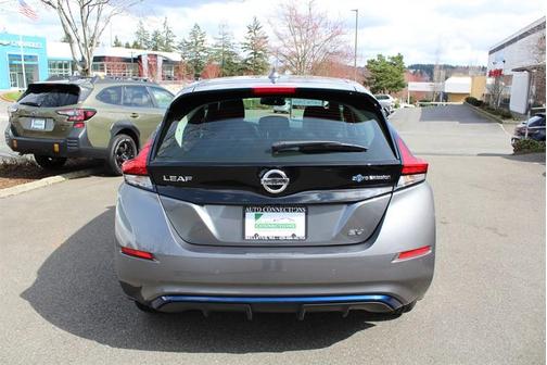 2022 Nissan Leaf SV-100 ELECTRIC!