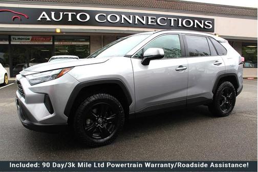 Silver Sky Metallic 2022 Toyota RAV4 XLE