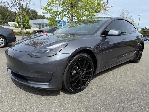 2023 Tesla Model 3 Long Range