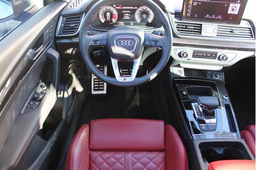 2024 Audi SQ5 3.0T Premium Plus