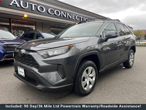 2020 Toyota RAV4 LE
