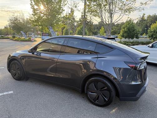 2026 Tesla Model Y Long Range