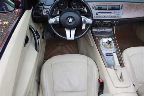 2004 BMW Z4 3.0i Roadster