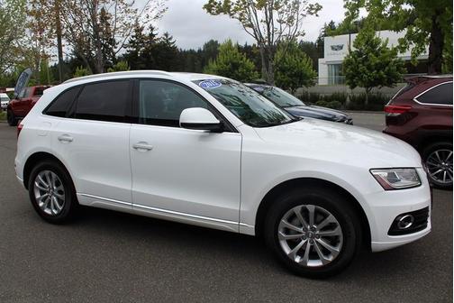 2015 Audi Q5 2.0T Premium Plus