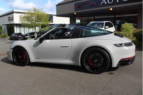 2024 Porsche 911 Targa 4 GTS