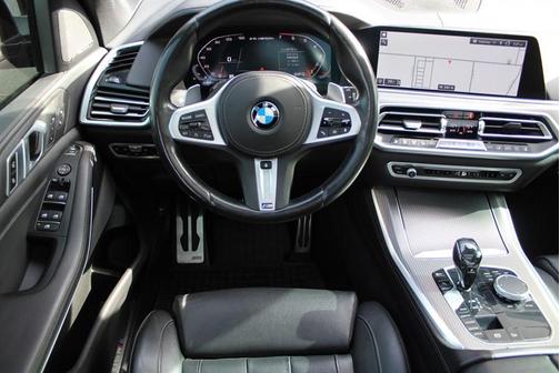 2020 BMW X5 M50i