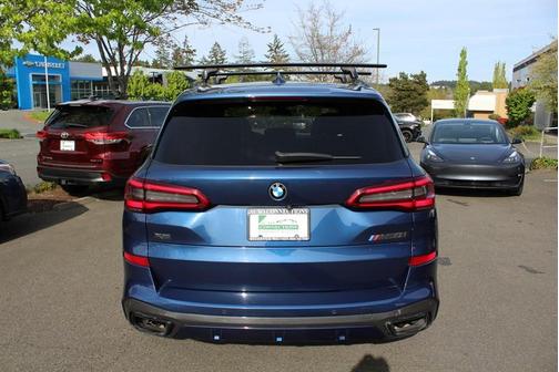 2020 BMW X5 M50i