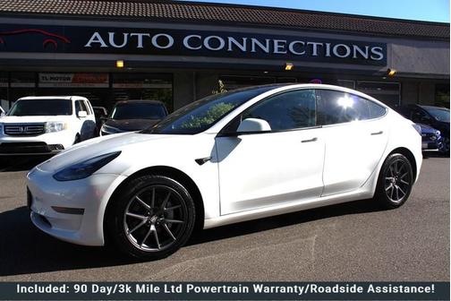 Pearl White Multi 2023 Tesla Model 3 Base