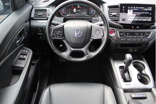 Crystal Black Pearl 2019 Honda Pilot EX-L