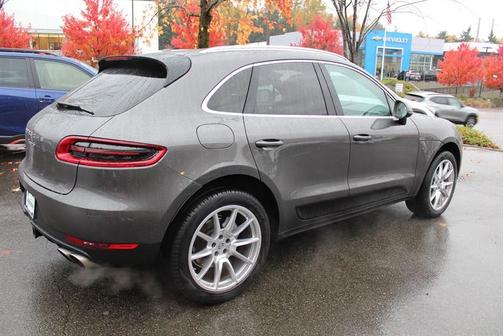 2018 Porsche Macan S