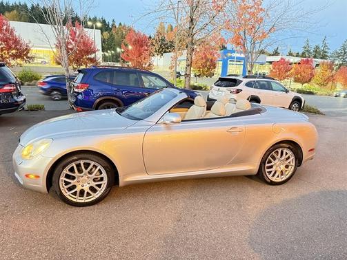 2005 Lexus SC 430 