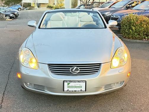 2005 Lexus SC 430 
