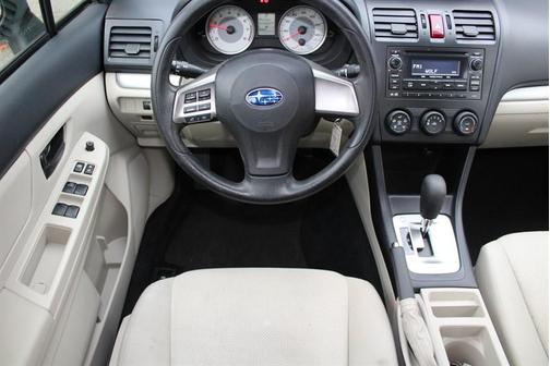 2014 Subaru Impreza 2.0i