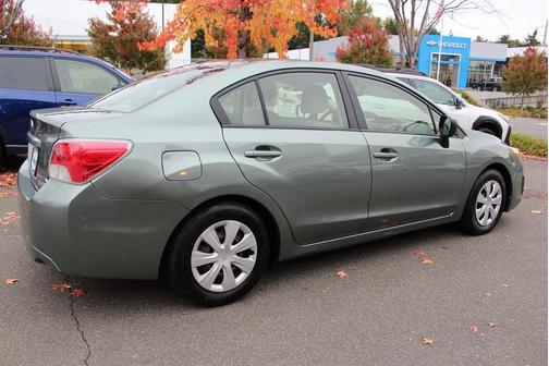 2014 Subaru Impreza 2.0i
