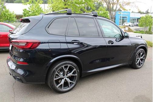 Carbon Black Metallic 2021 BMW X5 xDrive40i