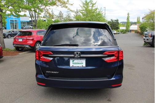 Obsidian Blue Pearl 2021 Honda Odyssey LX