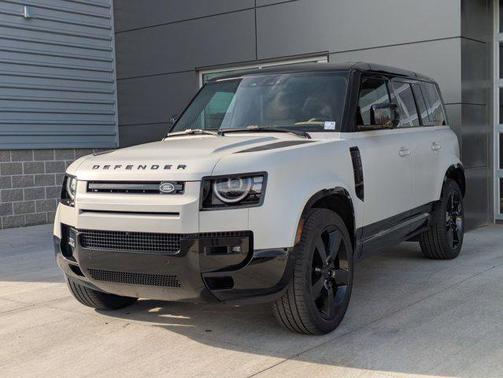 2026 Land Rover Defender X-Dynamic SE