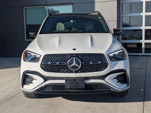 2025 Mercedes-Benz GLE 450e 4MATIC