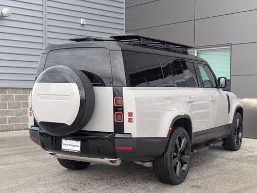 2026 Land Rover Defender P300 S