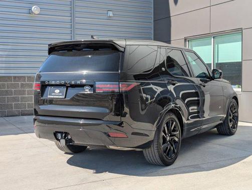 2023 Land Rover Discovery P360 S R-Dynamic