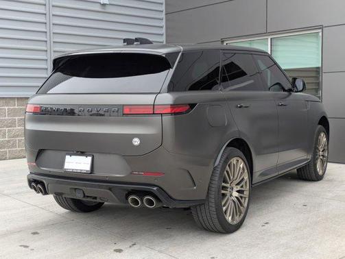 2025 Land Rover Range Rover Sport P635 SV Edition Two