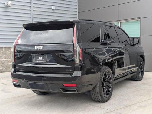 2022 Cadillac Escalade Sport