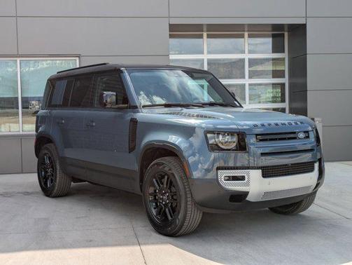 2025 Land Rover Defender 110 P400 S
