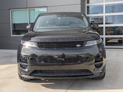 2024 Land Rover Range Rover Sport SE