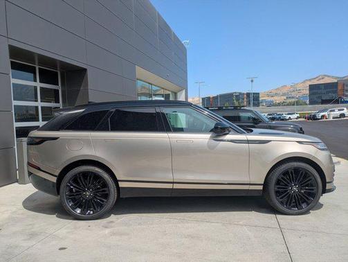 2026 Land Rover Range Rover Velar P400 Dynamic SE