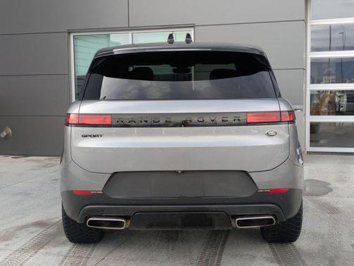 2023 Land Rover Range Rover Sport SE