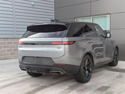 2023 Land Rover Range Rover Sport SE