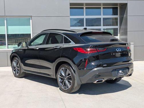 2024 INFINITI QX55 LUXE