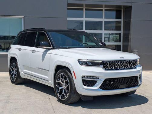 2024 Jeep Grand Cherokee Summit