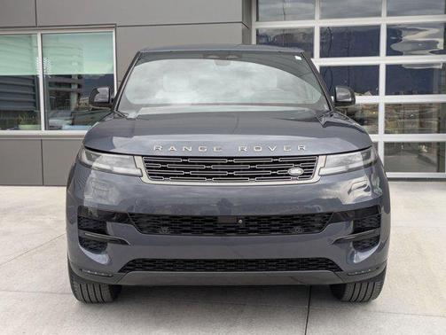 2025 Land Rover Range Rover Sport P360 S