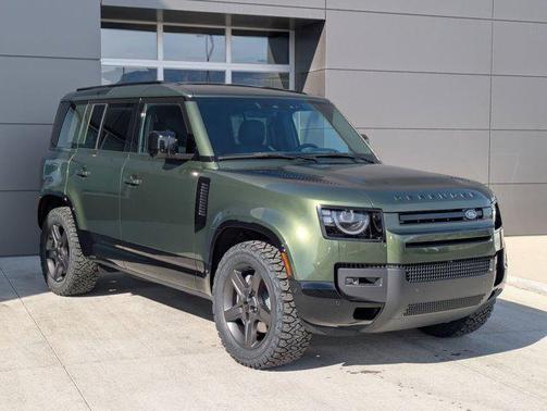 2026 Land Rover Defender P400 X-Dynamic SE