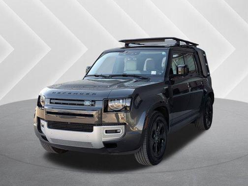 2025 Land Rover Defender 110 P300