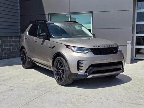 2025 Land Rover Discovery P360 Dynamic SE