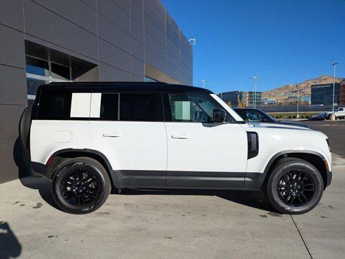 2026 Land Rover Defender S