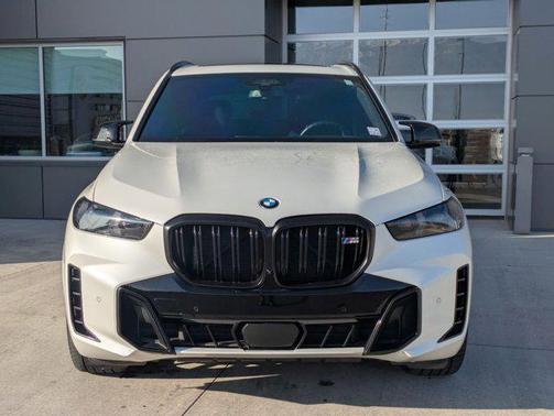 2024 BMW X5 M60i