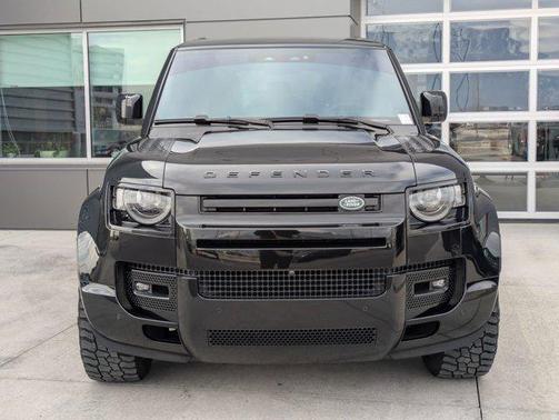 2023 Land Rover Defender 110 X