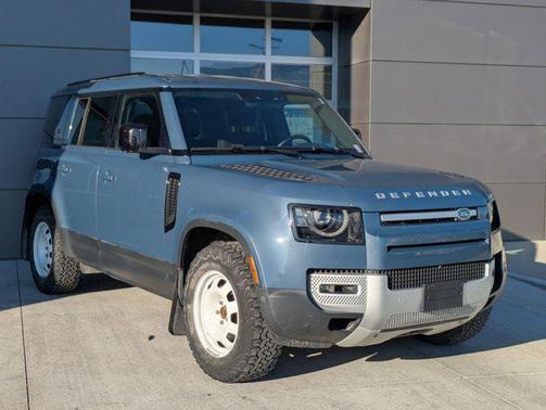 2022 Land Rover Defender 110 Standard