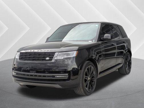 2024 Land Rover Range Rover SE