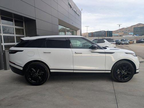 2025 Land Rover Range Rover Velar P250 SE R-Dynamic