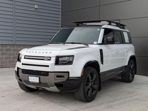 2022 Land Rover Defender 110 X-Dynamic HSE