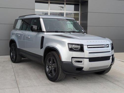 2024 Land Rover Defender 110 P400 S