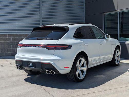 2023 Porsche Macan Sport Utility