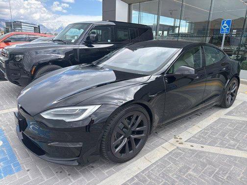 2021 Tesla Model S Plaid