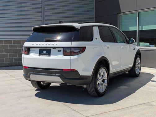 2022 Land Rover Discovery Sport SE